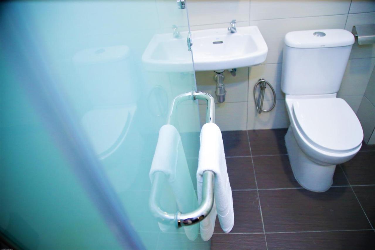 Padi Padi Hotel Kangar Eksteriør billede